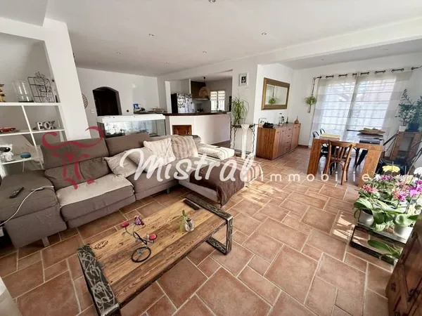 Villa 4 pièces 126 m²