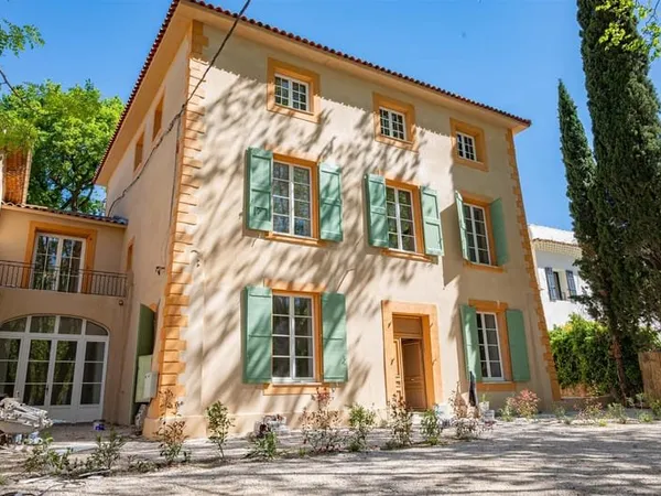 Achat : Appartement Aix-en-Provence (13090)