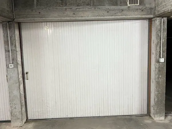 Garage sécurisé 13m2
