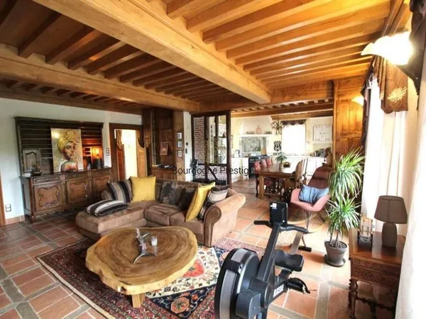 Appartement 6 pièces 200 m²