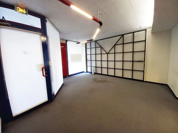 Local commercial Fougeres 176 m2