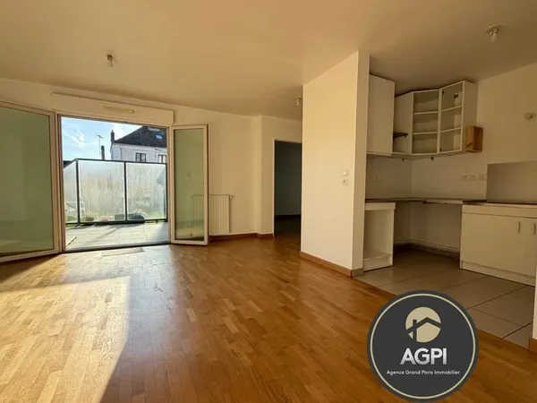 À vendre - Appartement 2 pièces de 48 m² Carrez avec terras