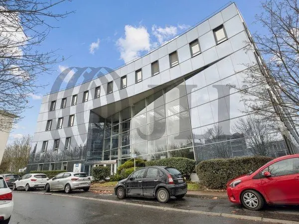 Bureau 2842 m²