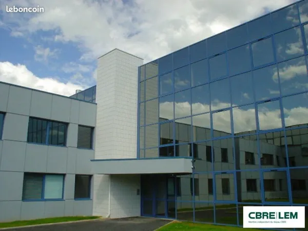 BUREAUX 153 m² HEROUVILLE SAINT CLAIR