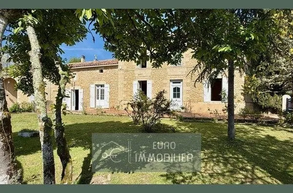 Landiras - Maison En Pierre - 3 Chambres - 6 Pieces - Dépendanc