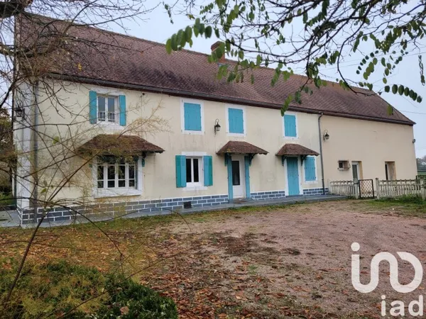 Maison 9 pièces 255 m²