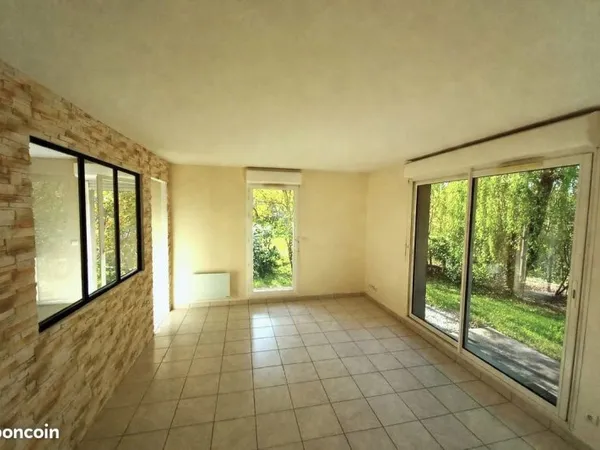 Appartement 67m²-Rez de jardin-Orléans Marrière Saint Marc