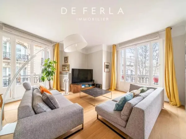 Appartement 5 pièces 121 m²