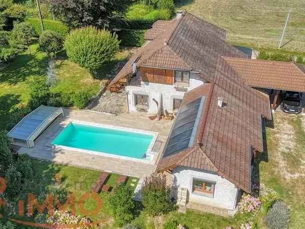 Maison 8 P+C