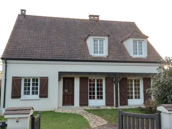 Maison 9 pièces 210 m²