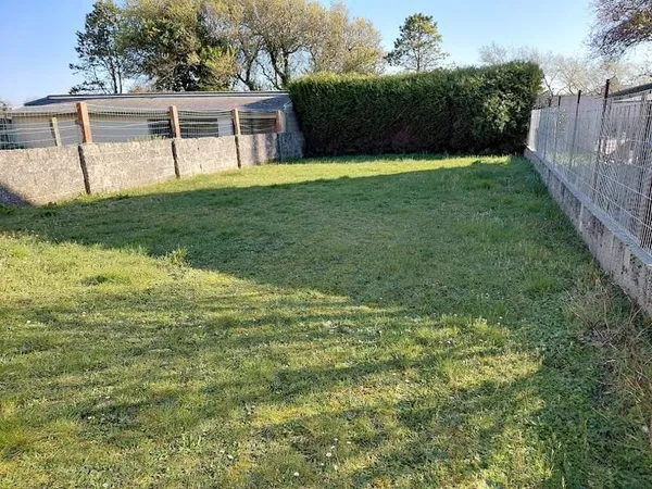 Terrain 298 m²