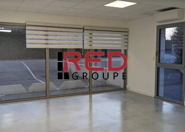 Bureaux 80 m²