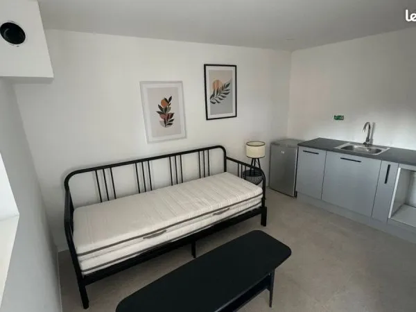 Studio 1 pièce 15 m²