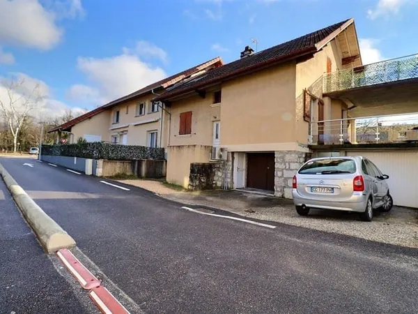 Immeuble de rapport 130 m²