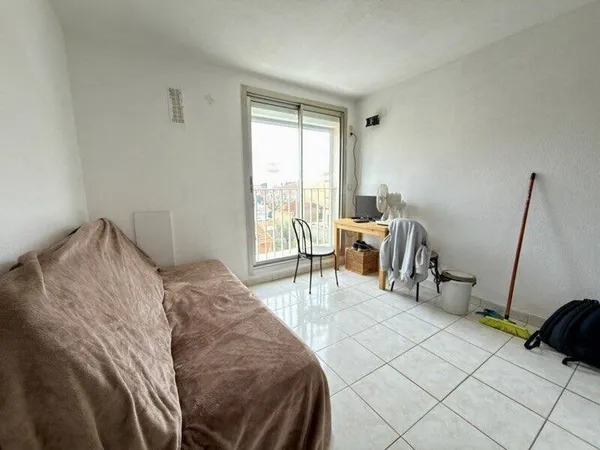 Studio 1 pièce 18 m²