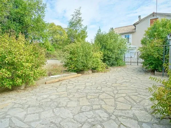 IDEAL INVESTISSEUR TRES BONNE RENTABILITÉ