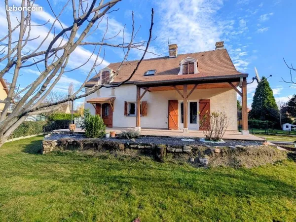 Maison 6 pièces 145 m²