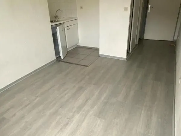 Studio 1 pièce 17 m²