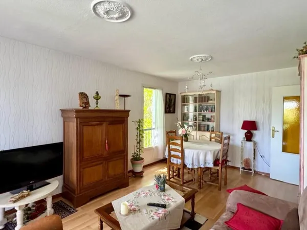 Appartement 3 pièces secteur privilégié CENON