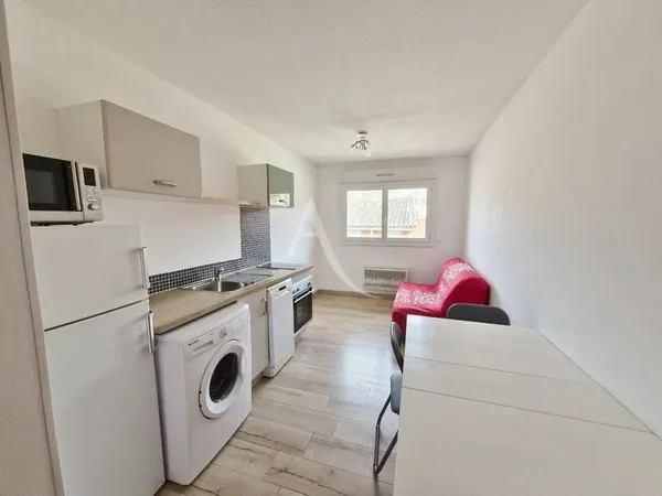 Studio 1 pièce 18 m²