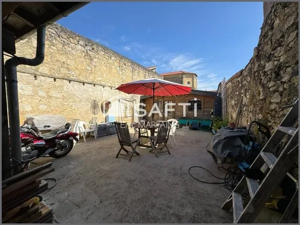 Maison de plain-pied 5 pièces 152 m²