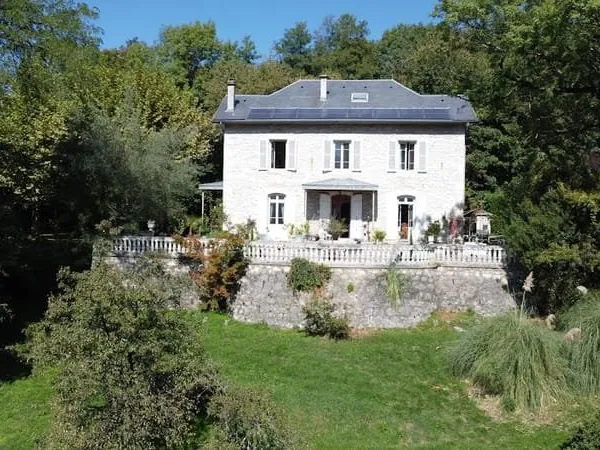 Propriété 7 pièces 260 m²
