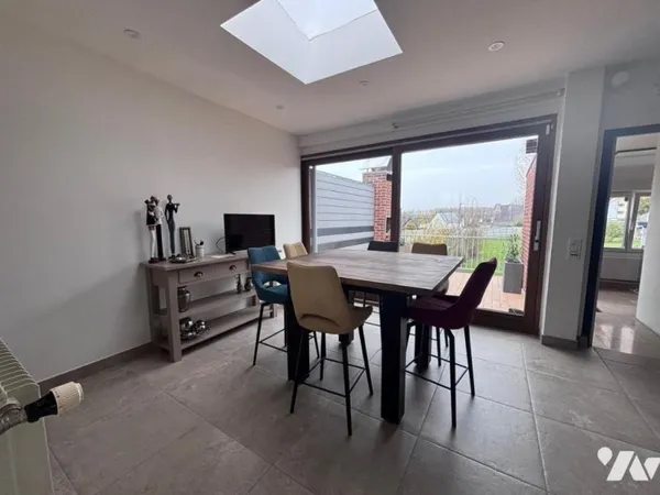 Maison 5 pièces 165 m²