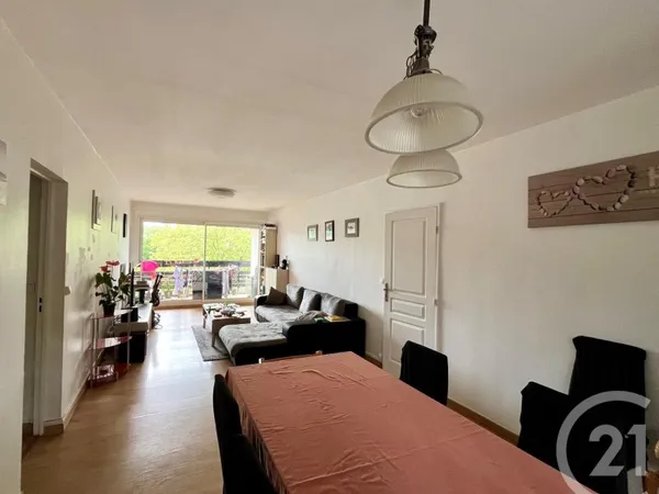 Appartement 5 pièces 91 m²