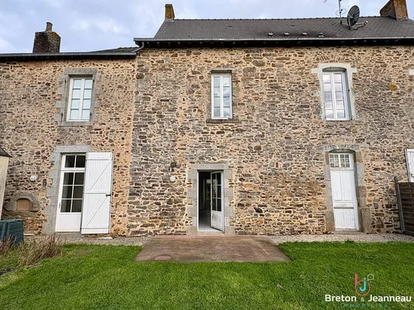 Appartement Le Genest Saint Isle 3 pièce(s) 73 m2