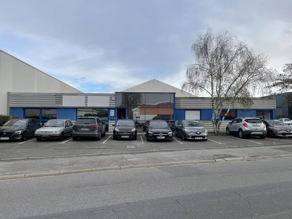 Bureaux 311 m²