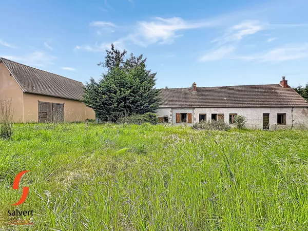 A vendre, fermette de 112 m2 avec grenier aménageable et dépendance.
