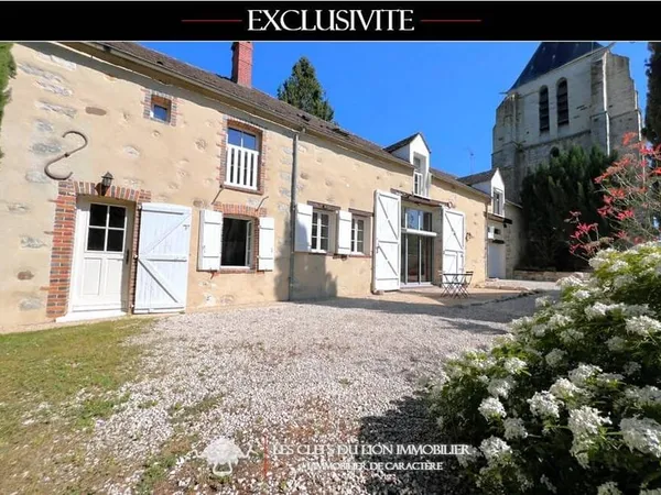 Maison 8 pièces 240 m²
