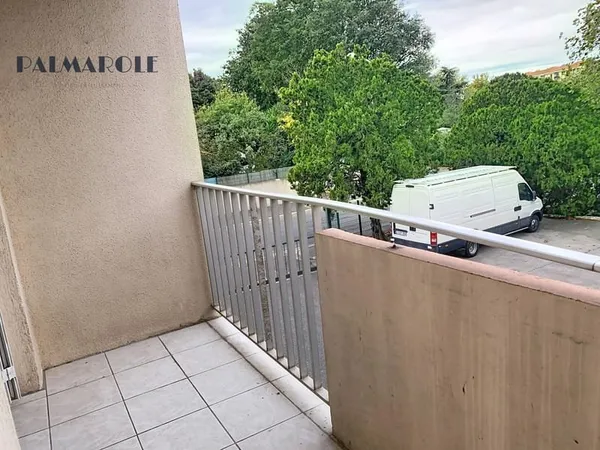 QUARTIER DES FLEURS - STUDIO RÉNOVÉ À LA RÉSIDENCE DU CARLIT