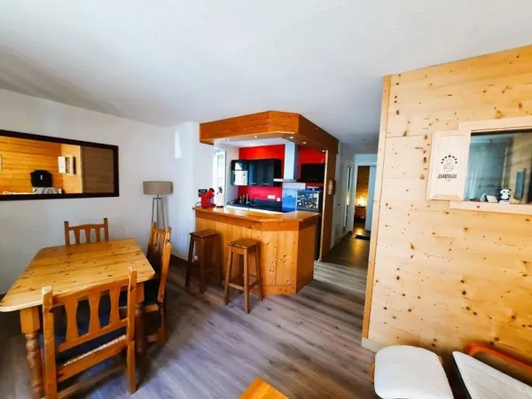Grand T2 meublé avec terrasse C?ur de village
