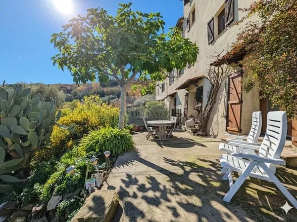 Maison Vente Contes 5p 139m² 448000€