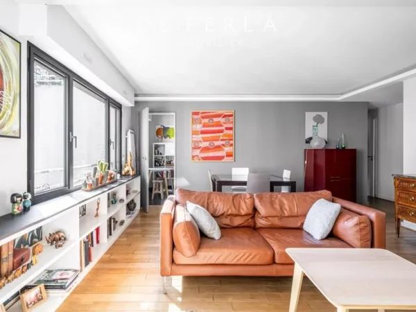 Appartement familial en plein coeur du village Pernety