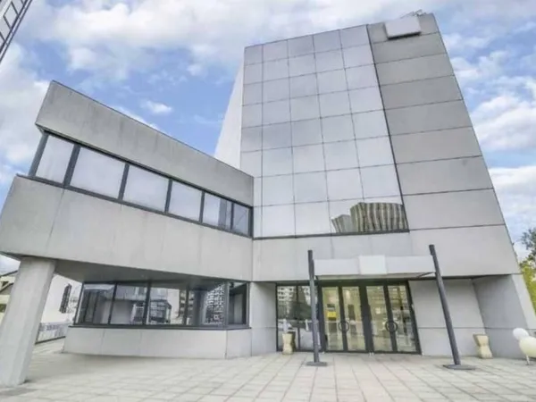 Bureau 2500 m²