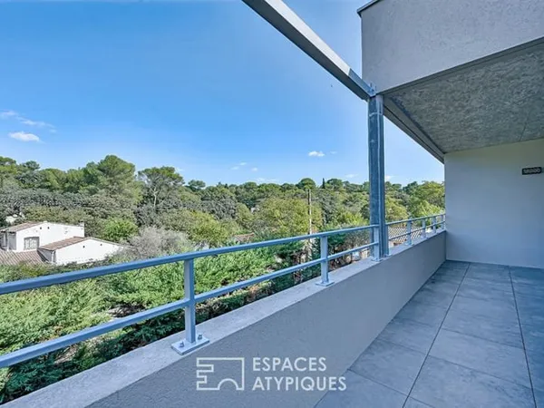 Appartement P2 avec terrasse, garage et ascenseur quartier Camplanier