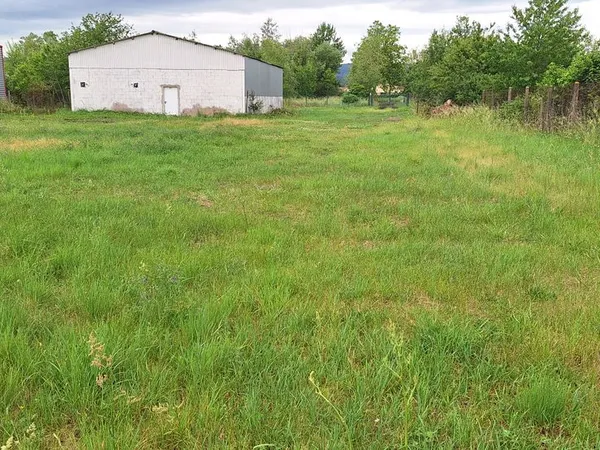 A louer hangar