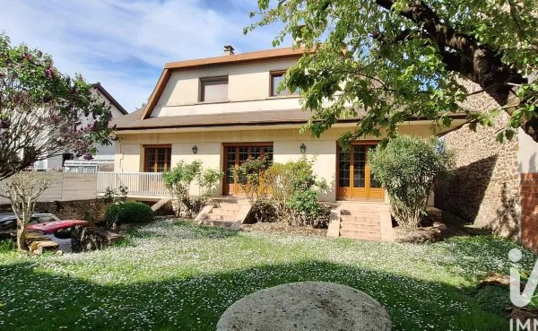 Maison 9 pièces 190 m²