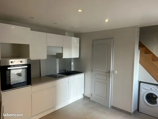 Appartement Location Chenoise-Cucharmoy 2p 48m² 660€