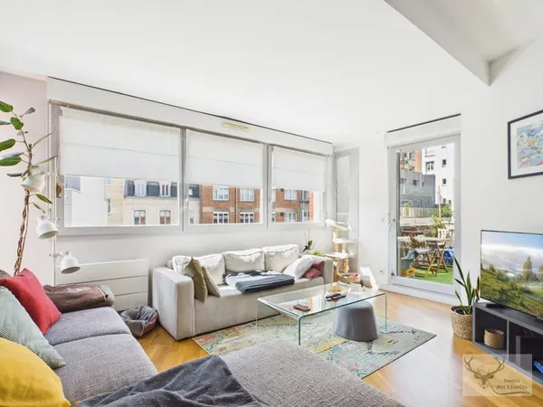 Appartement lumineux avec balcon et parking