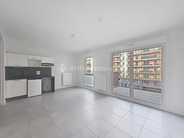 STUDIO NEUF - 30M² - BALCON - FABRIKS DE MAI