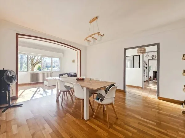 Maison 5 pièces 152 m²