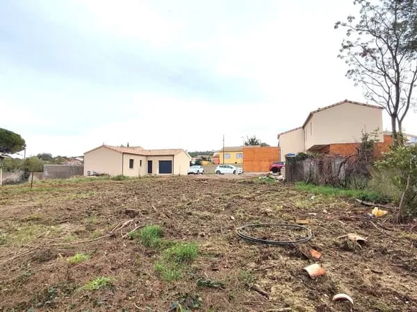 Terrain 462 m²