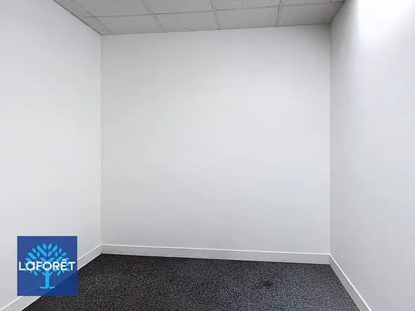 BUREAU À LOUER ? CERGY-LE-HAUT - B35
