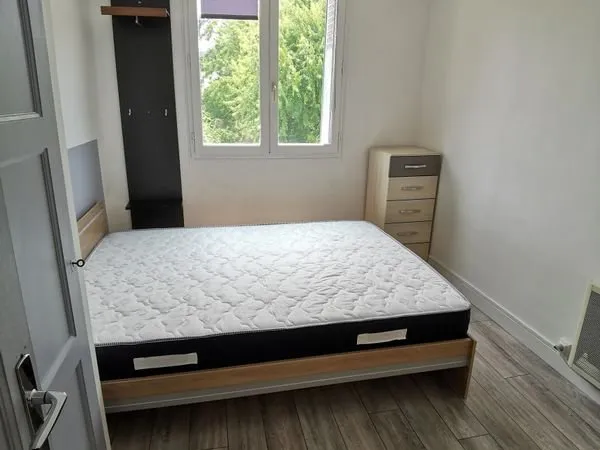 Chambre meublée en colocation - T4 - à 100m de l'IFSI