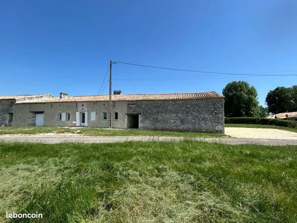 Maison individuelle au bout d'une impasse avec point de vue