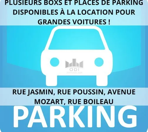 Plusieurs places de parkings et boxs disponible pour grandes