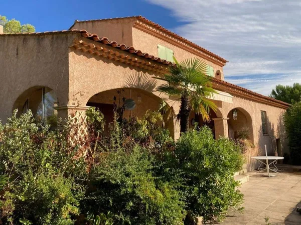Maison 5 pièces 130 m²